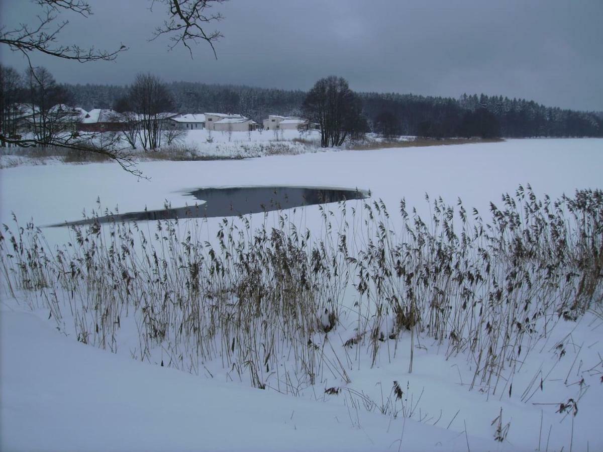 Obora 827 Nova Bystrice Villa Buitenkant foto